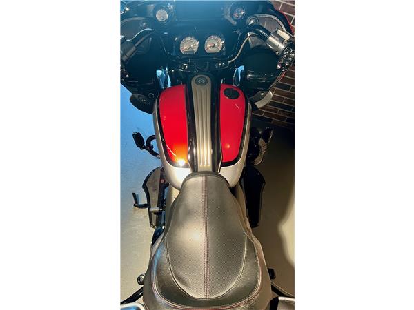 2019 HARLEY-DAVIDSON CVO FLTRXSE Road Glide Special 117 CVO