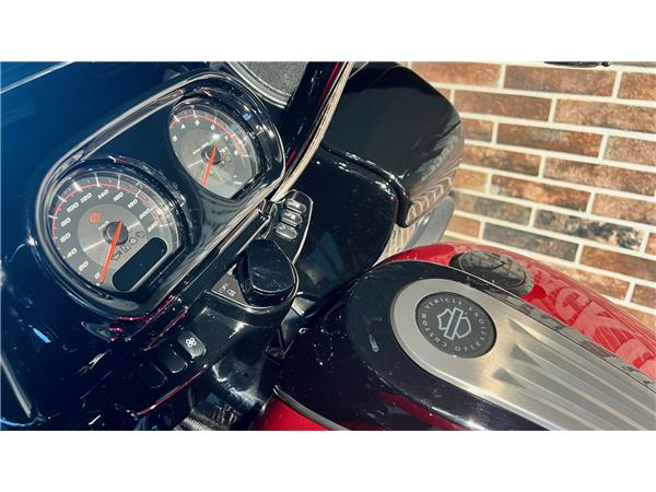 2019 HARLEY-DAVIDSON CVO FLTRXSE Road Glide Special 117 CVO