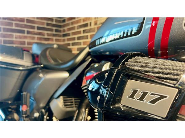 2019 HARLEY-DAVIDSON CVO FLTRXSE Road Glide Special 117 CVO