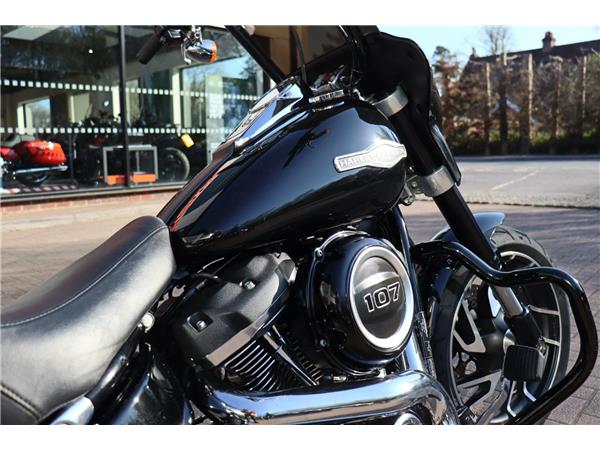 2019 HARLEY-DAVIDSON SOFTAIL FLSB SPORT GLIDE