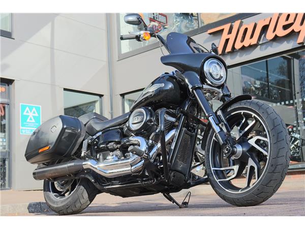 2019 HARLEY-DAVIDSON SOFTAIL FLSB SPORT GLIDE