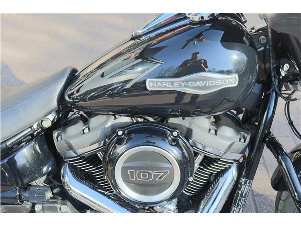 2019 HARLEY-DAVIDSON SOFTAIL FLSB SPORT GLIDE
