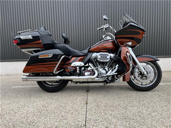 2015 HARLEY-DAVIDSON ROAD GLIDE