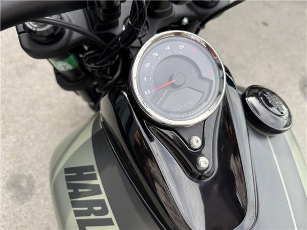 2021 HARLEY-DAVIDSON Softail FXFBS 1868 Fat Bob 114