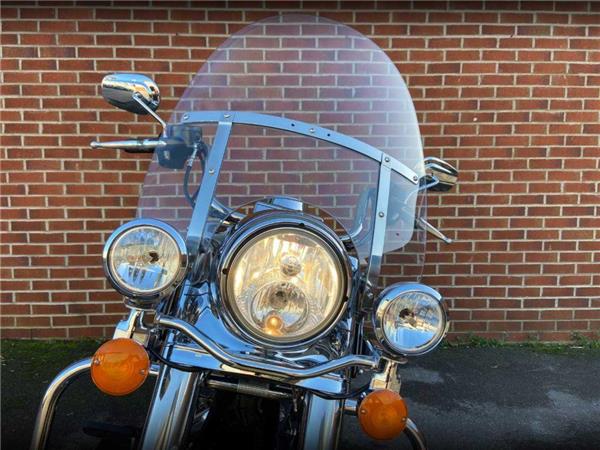 2016 Harley-Davidson Flhr Road King 1745 17