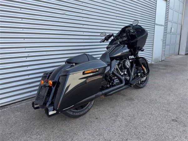 2018 Harley-Davidson Touring Road Glide Special FLTRXS Tourer