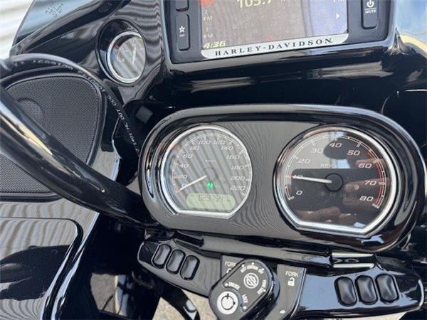 2018 Harley-Davidson Touring Road Glide Special FLTRXS Tourer