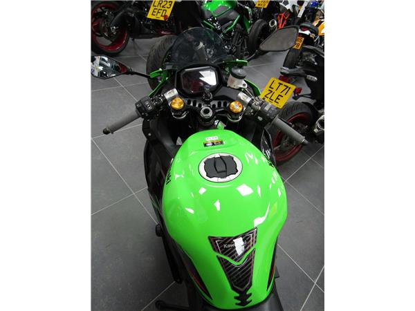 2023 Kawasaki Ninja ZX-4RR