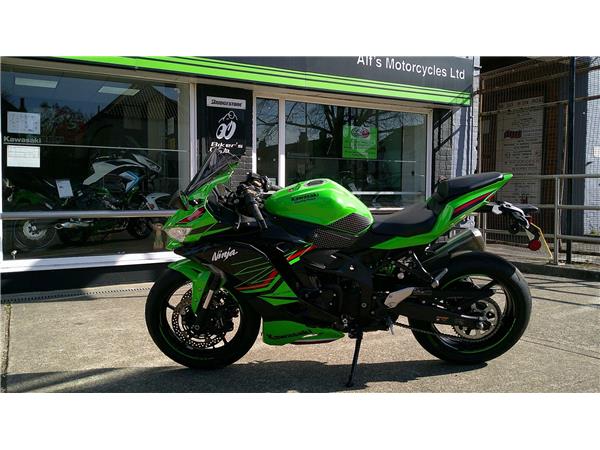 2024 Kawasaki Ninja ZX-4RR