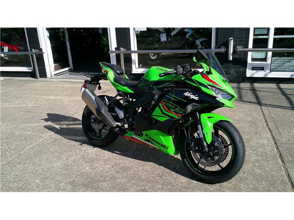 2024 Kawasaki Ninja ZX-4RR