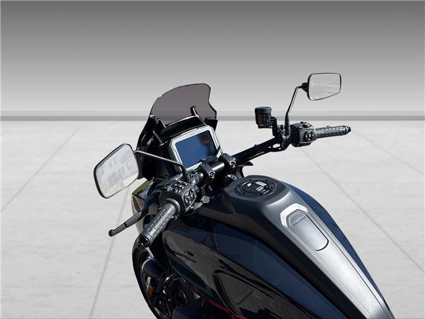 2025 harley-davidson RA Pan America 1250 ST