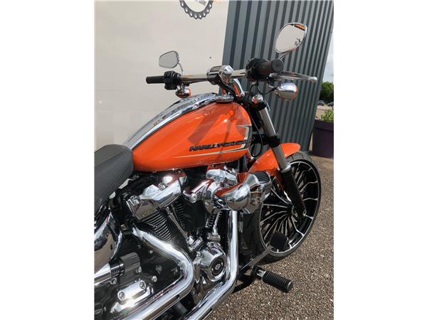 2023 HARLEY-DAVIDSON BREAKOUT