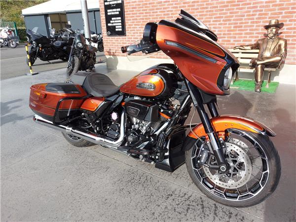 2023 HARLEY-DAVIDSON STREET GLIDE