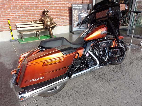 2023 HARLEY-DAVIDSON STREET GLIDE
