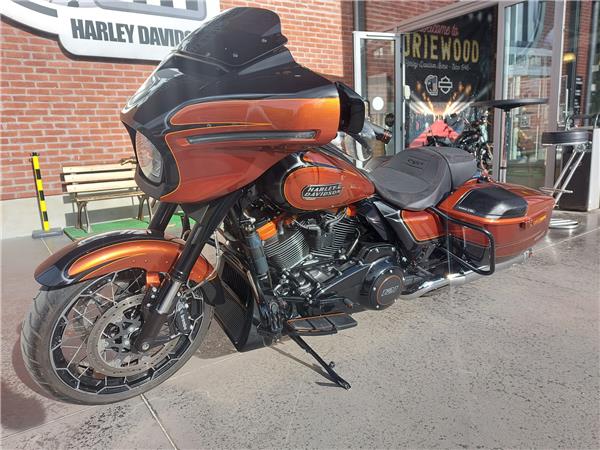 2023 HARLEY-DAVIDSON STREET GLIDE