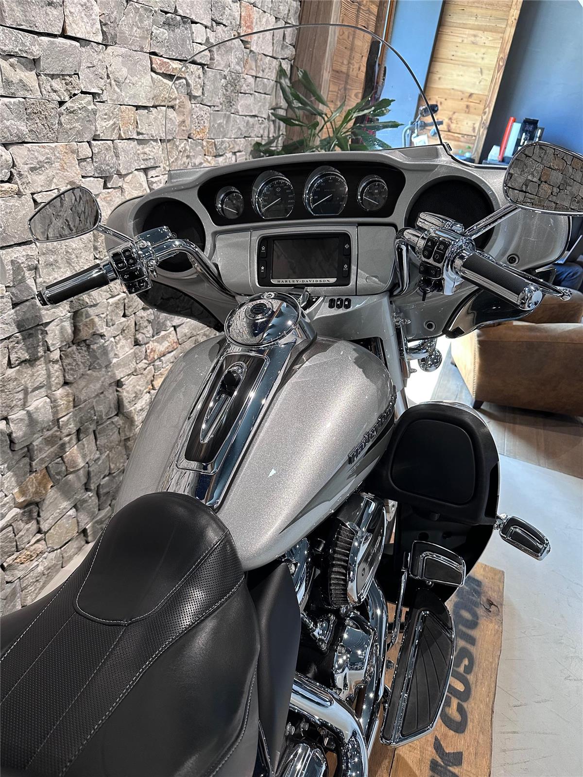 2017 harley-davidson FLHTKSE