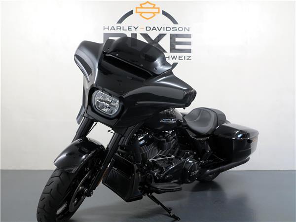 2024 harley-davidson FLHX Street Glide Black Finish 117