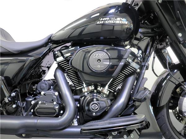 2024 harley-davidson FLHX Street Glide Black Finish 117
