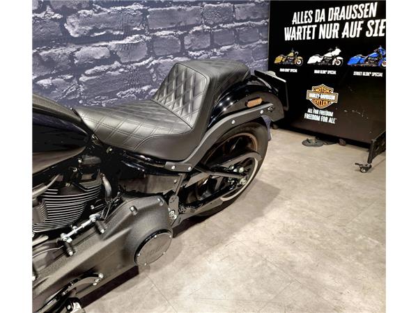 Low Rider S 