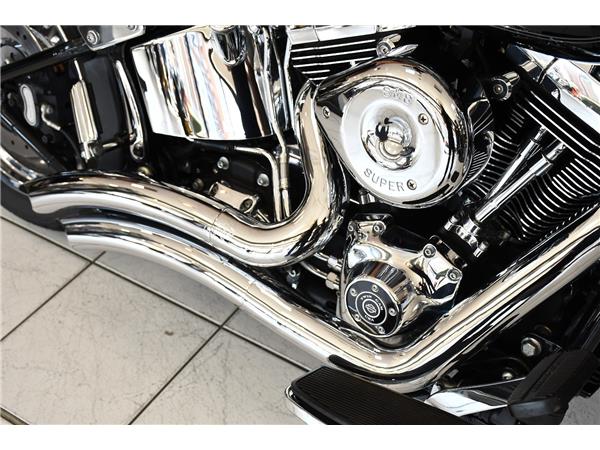 2016 HARLEY-DAVIDSON SOFTAIL FLSTF FAT BOY