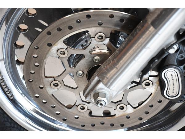 2016 HARLEY-DAVIDSON SOFTAIL FLSTF FAT BOY