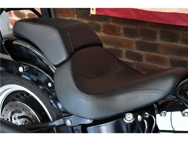 2012 HARLEY-DAVIDSON FAT BOY