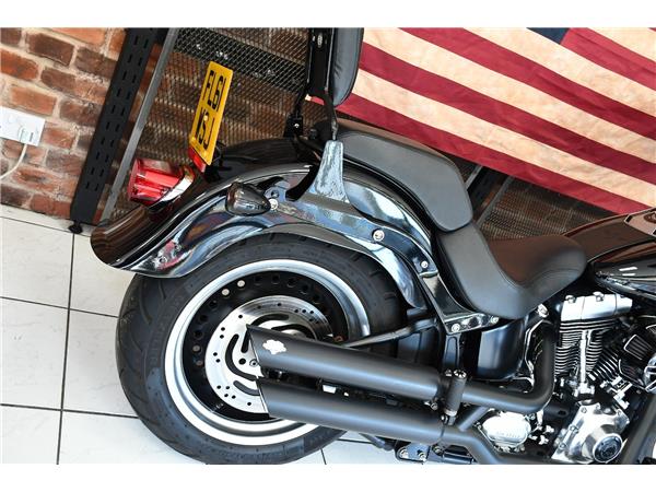 2012 HARLEY-DAVIDSON FAT BOY