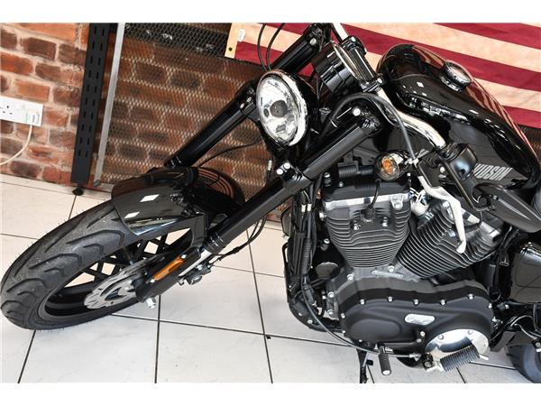 2018 HARLEY-DAVIDSON SPORTSTER XL1200CX ROADSTER