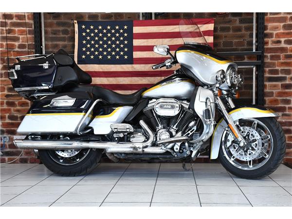 2012 HARLEY-DAVIDSON CVO FLHTCUSE SCREAMIN EAGLE ELECTRA GLIDE ULTRA CLASSIC