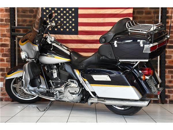 2012 HARLEY-DAVIDSON CVO FLHTCUSE SCREAMIN EAGLE ELECTRA GLIDE ULTRA CLASSIC