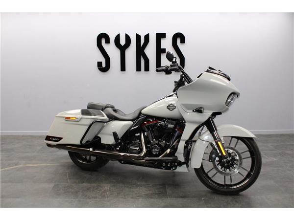 2020 Harley-Davidson CVO Road Glide
