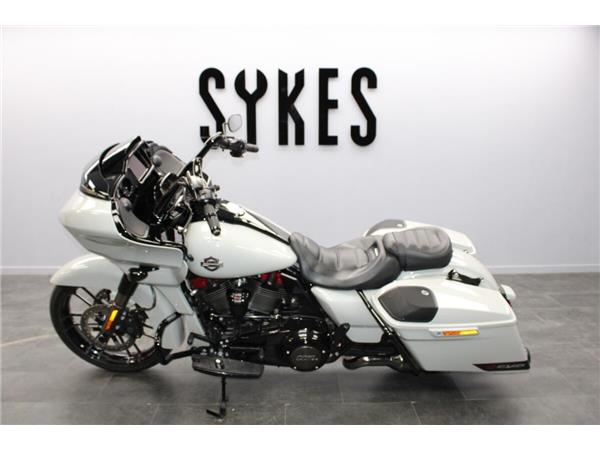 2020 Harley-Davidson CVO Road Glide