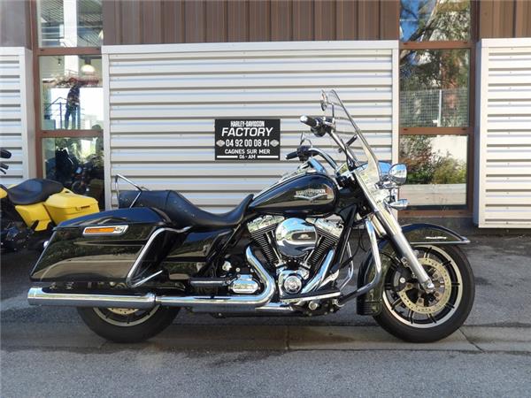 2016 HARLEY-DAVIDSON ROAD KING