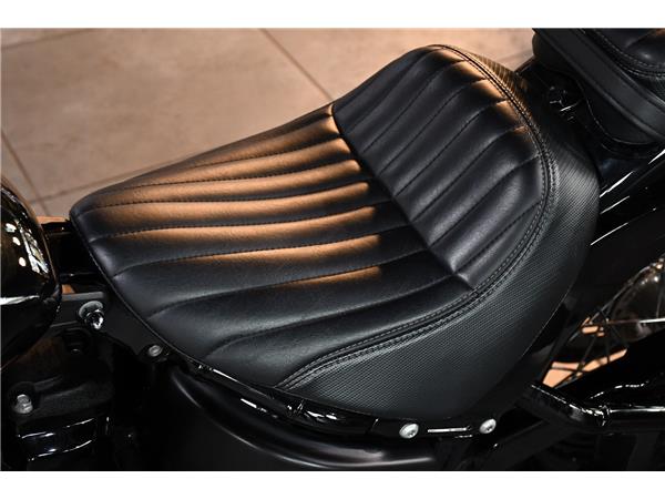 2021 HARLEY-DAVIDSON SOFTAIL FXBBS STREET BOB 114