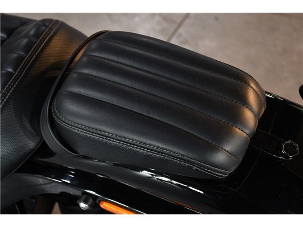 2021 HARLEY-DAVIDSON SOFTAIL FXBBS STREET BOB 114