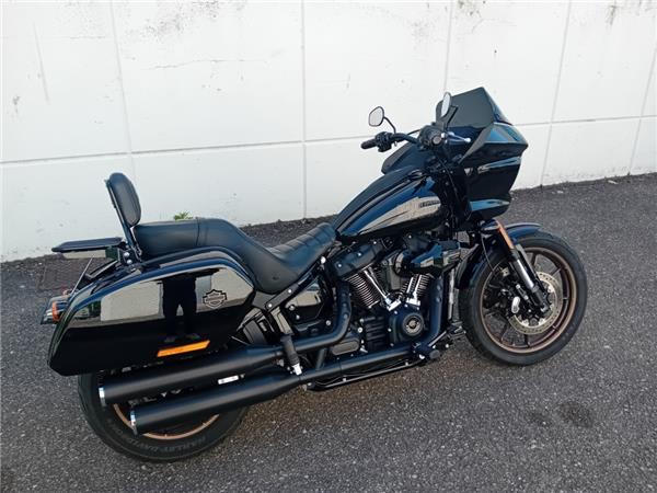 Harley-Davidson Cruiser Low Rider ST