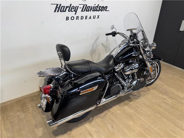 2022 HARLEY-DAVIDSON ROAD KING