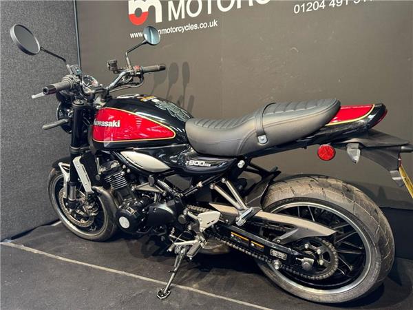 2024 Kawasaki Z900 RS