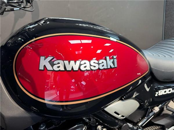 2024 Kawasaki Z900 RS