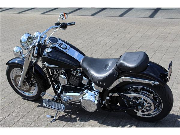 2011 HARLEY-DAVIDSON Softail FLSTF Fat Boy ABS