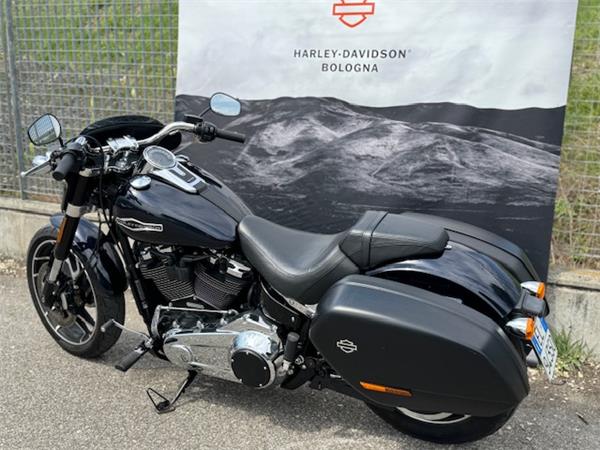 Harley-Davidson Softail