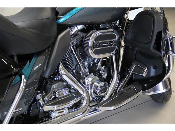 FLHTKSE ULTRA LIMITED CVO MY2015