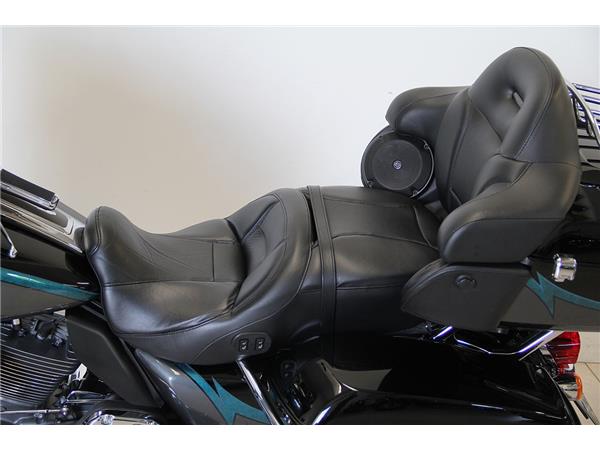 FLHTKSE ULTRA LIMITED CVO MY2015