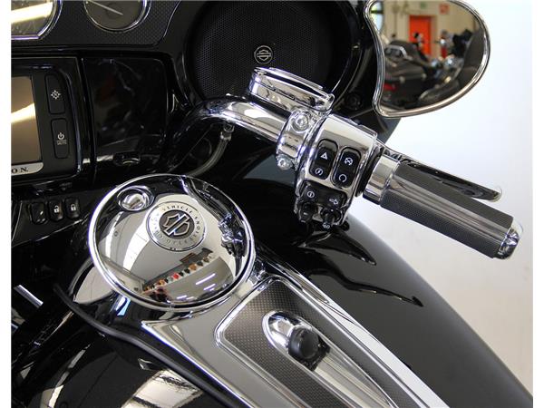 FLHTKSE ULTRA LIMITED CVO MY2015