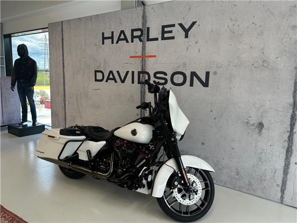 2021 HARLEY-DAVIDSON CVO FLHXSE 1923 CVO Street Glide 117
