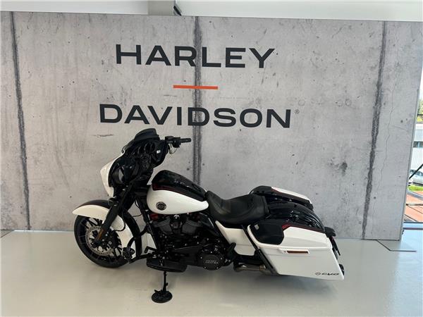 2021 HARLEY-DAVIDSON CVO FLHXSE 1923 CVO Street Glide 117