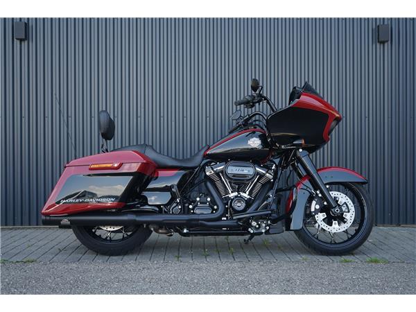 2022 HARLEY-DAVIDSON Touring FLTRXS Road Glide Special  Black Finish 114