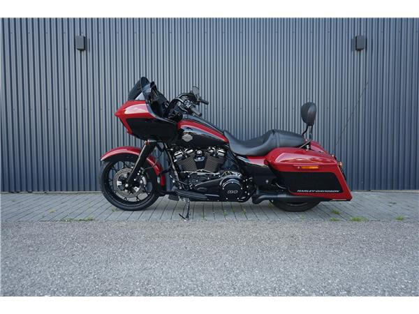 2022 HARLEY-DAVIDSON Touring FLTRXS Road Glide Special  Black Finish 114