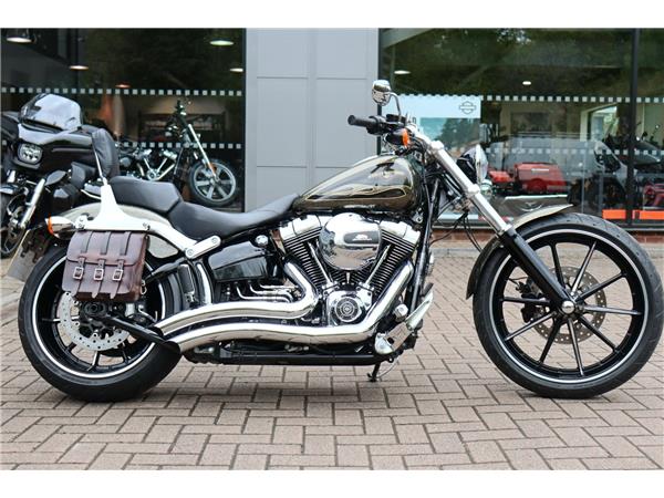 2015 HARLEY-DAVIDSON SOFTAIL FXSB BREAKOUT