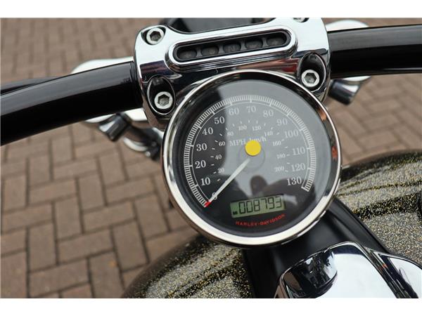 2015 HARLEY-DAVIDSON SOFTAIL FXSB BREAKOUT